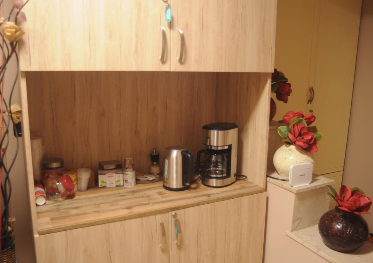 Bliri Myslym Shyri Apartment ติรานา ภายนอก รูปภาพ